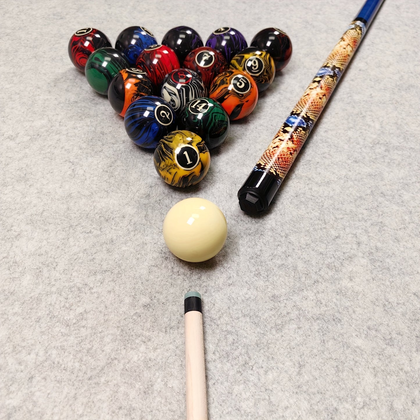 Three Piece Jump and Break Cue Set for Billiards Enthusiasts