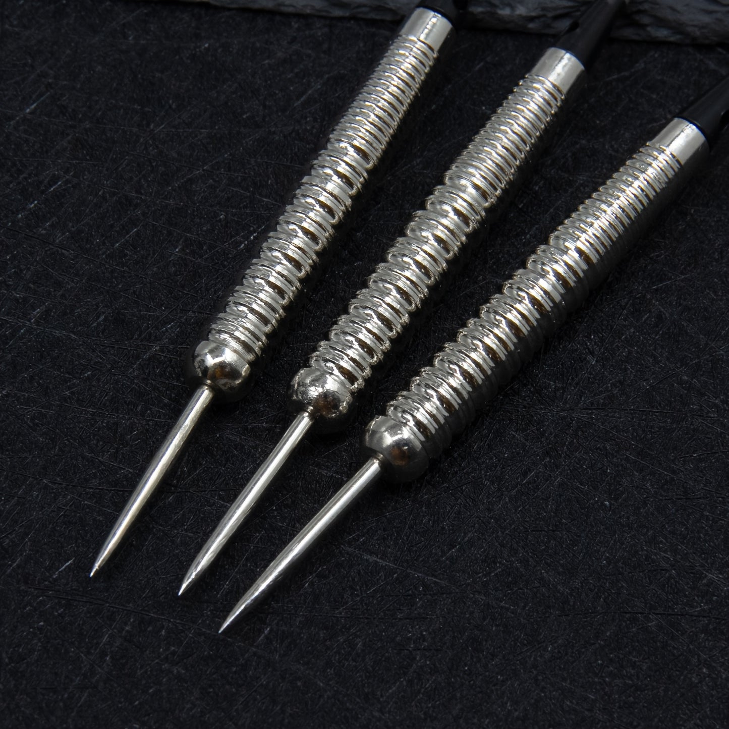 Professional Metal Dart Set With Six Shafts And Storage Case